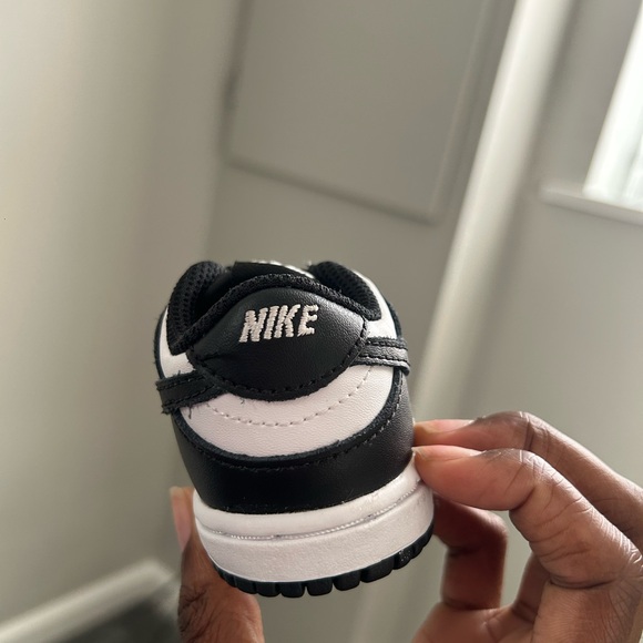 Black and white baby panda dunks - Picture 5 of 6
